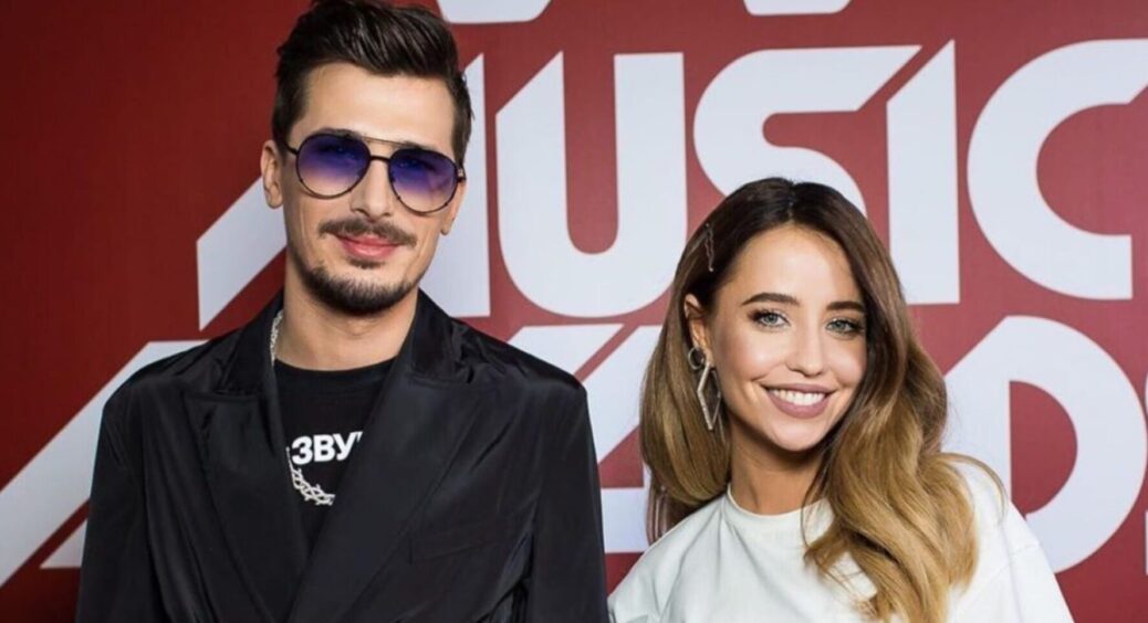 Не єдині у батьків: Дорофєєва та Позитив показали брата і сестру, які з ними з дитинства 