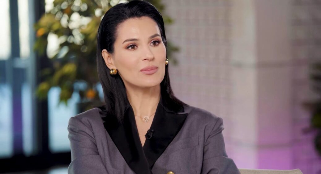 Метр 80 + підбори: Маша Єфросиніна показала, як високим жінкам не соромитись свого зросту 