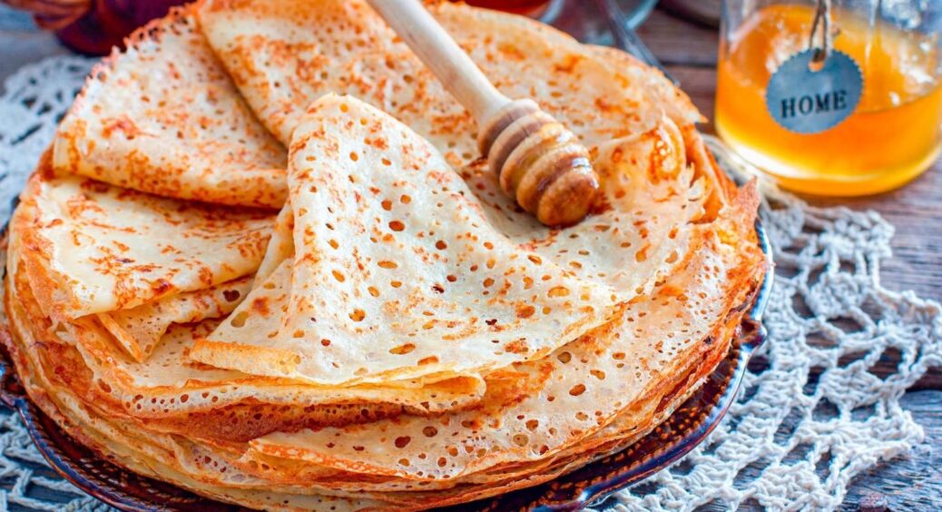 Тонесенькі млинці “Три склянки” – рекомендація від “МастерШеф”: готуємо на сніданок і на свято 