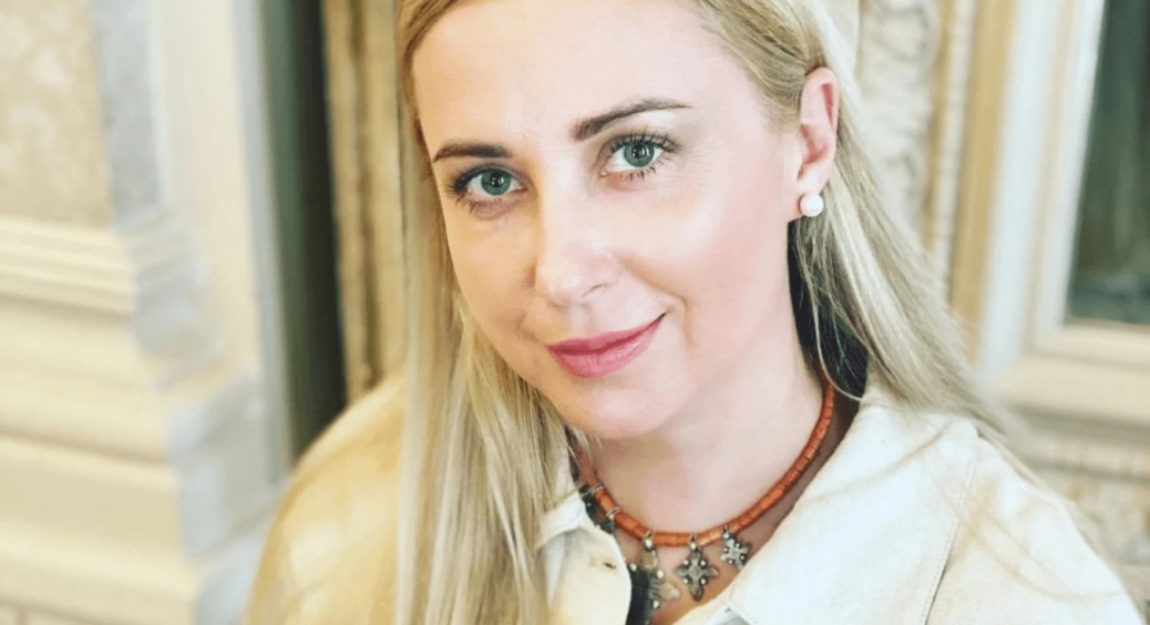 Як виглядає старша дочка Тоні Матвієнко, яку вона народила до повноліття: вони зовсім не схожі 