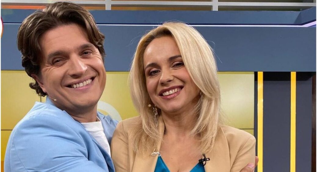 Ребрик та Анатолія Анатоліча застали в одному спальному купе: всю ніч разом, а потім ще ранок 