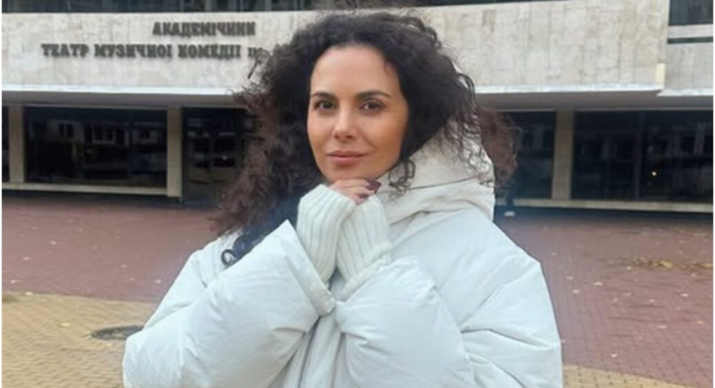 Нафарбувалася, одягнулася і пішла у люди: чим зазвичай займається Каменських – хроніки дня 