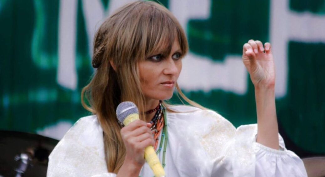 Була суперзіркою 90-тих і неочікувано зникла: де зараз 46-річна Катя Chilly, яка пішла зі сцени 