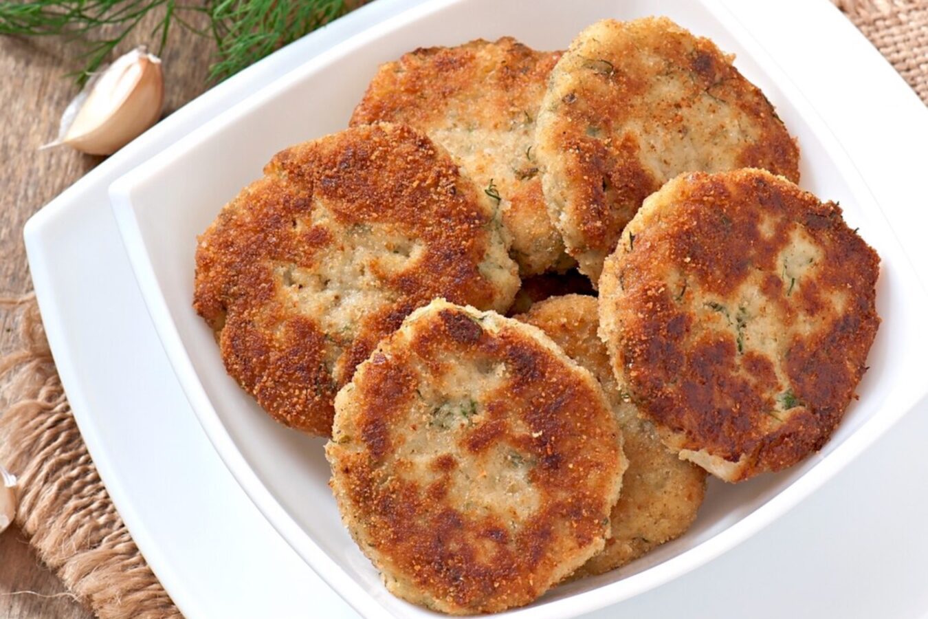 Кулінари розсекретили продукт, який зробить ваші котлети більш соковитими