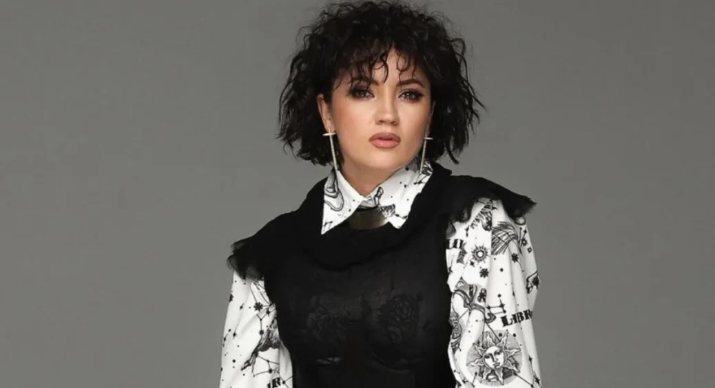 Блокують кермо: Оля Цибульська розкрила схему крадіжки машини, з якою зіштовхнулась сама 