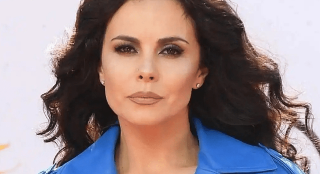 Вагітна Настя Каменських засвітила округлий животик у свої 38 років: “Очікуємо на малятко” 