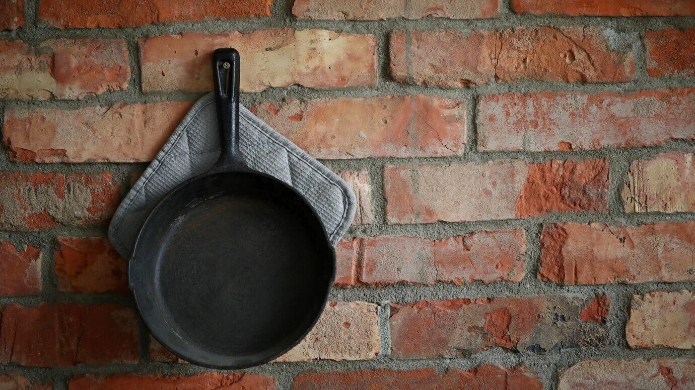 Експерти пояснили, як вдома створити антипригарне покриття для сковорідки