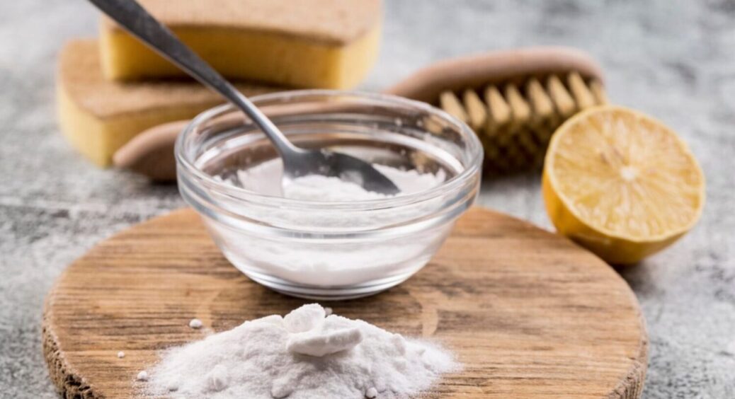 Знадобиться 1 склянка цього: навіщо сипати харчову соду в кутках вашої оселі – 100% працює 