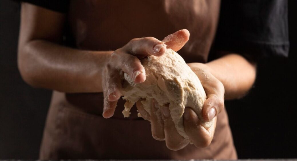 Схаменіться, бо ваше тісто не підніметься: 1 інгредієнт, який вирішує все – не можна додавати 