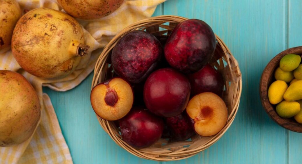 А таке взагалі вирощують? 5 супер дивних гібридів овочів і фруктів – важко уявити, що таке є 