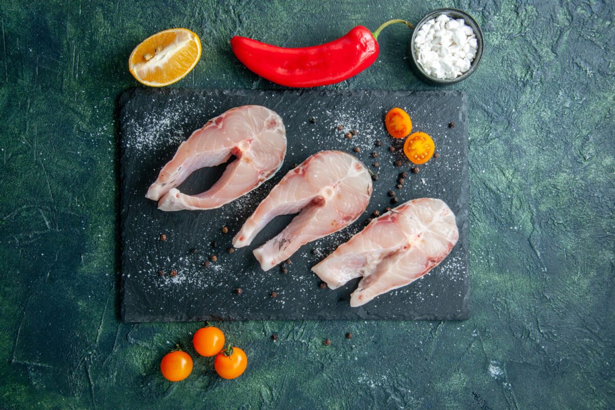 Експерти розповіли, яку рибу краще не їсти