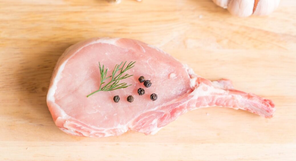 Названо найшкідливішу частину свинини: це мінус 10, 15, 20 років здорового життя 
