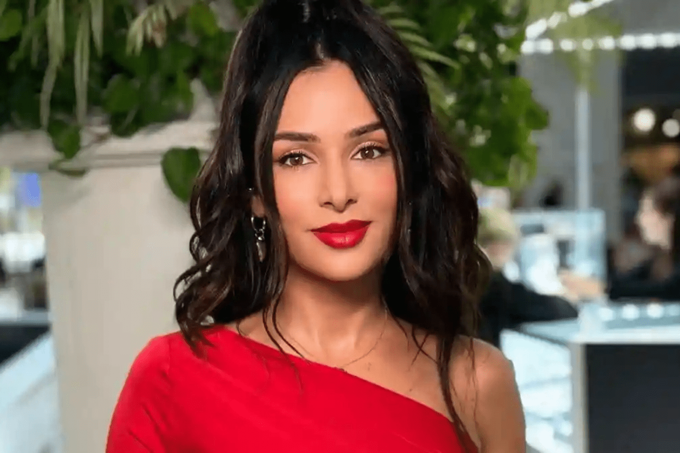 Хто зізнався у коханні Златі Огнєвіч