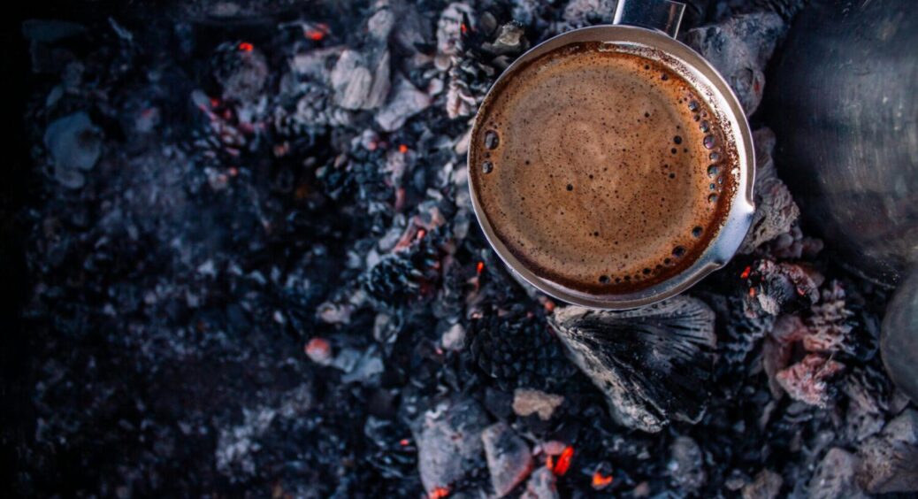 Секрет гігантських плодів захований у вашій морозилці: не викидайте цей продукт, а заморожуйте 