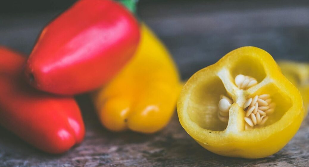 Принцип різноманітності: найкращі сорти перцю на будь-який смак – для салатів, закруток і грилю 