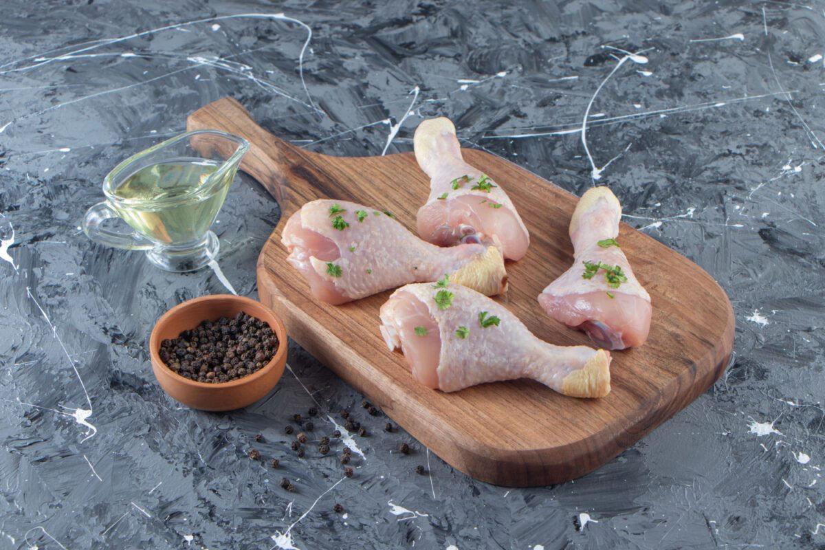 Як приготувати курячі гомілки по-французькі