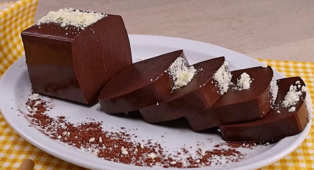 Всього 500 мл молока та 5 хвилин: ніжний та смачний десерт без борошна та випічки 