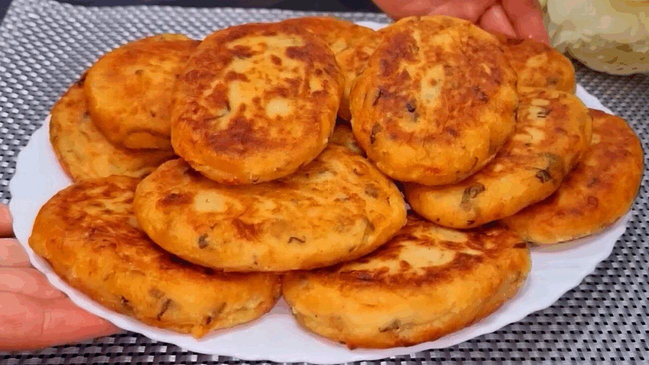 Кулінари поділилися простим рецептом сніданку з картоплі та фаршу