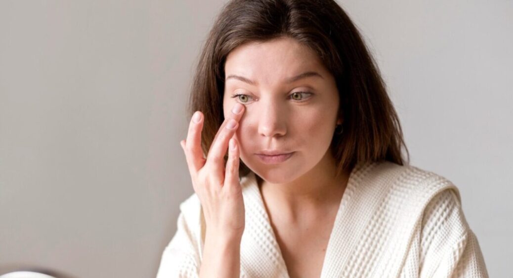 Ці 3 спеції працюють як антивікові сироватки. Змішую і в чай – про темні кола під очима забула 