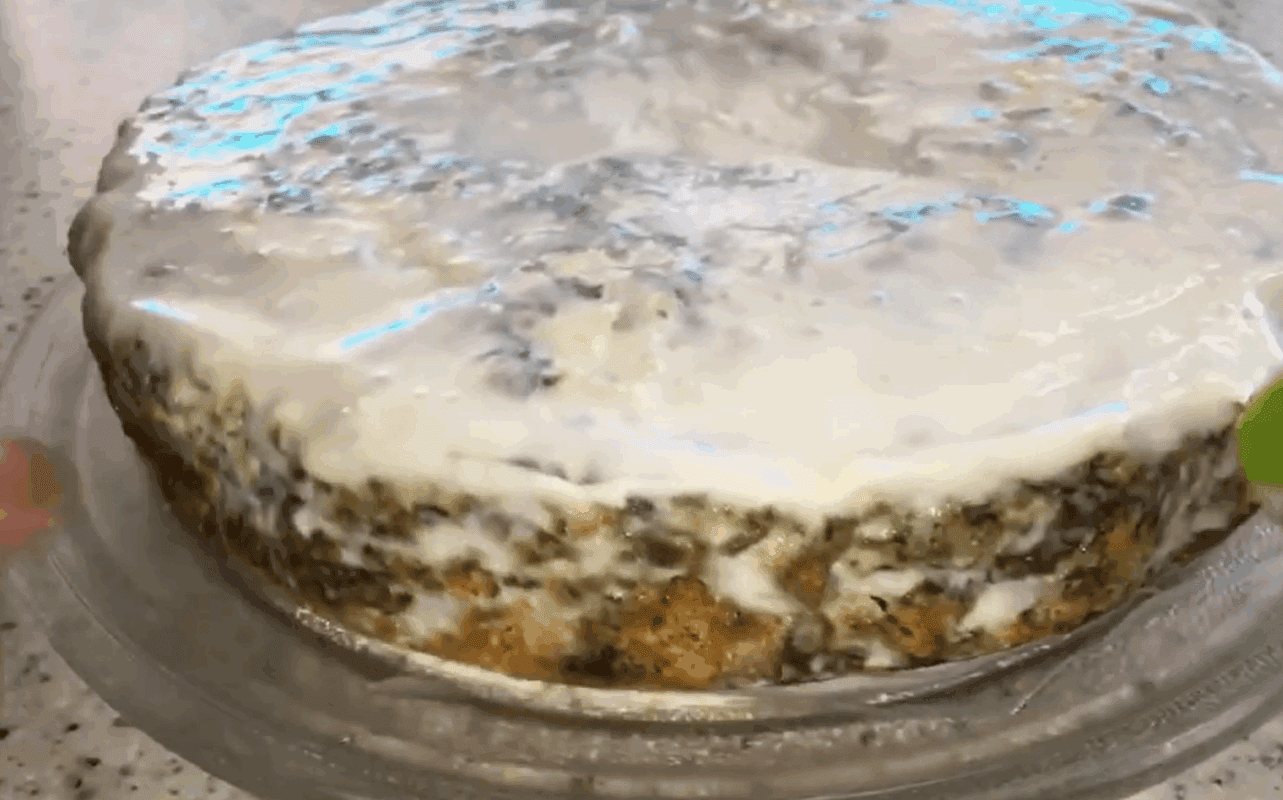 Кулінари розповіли, як приготувати солодкий пиріг зі щавлем