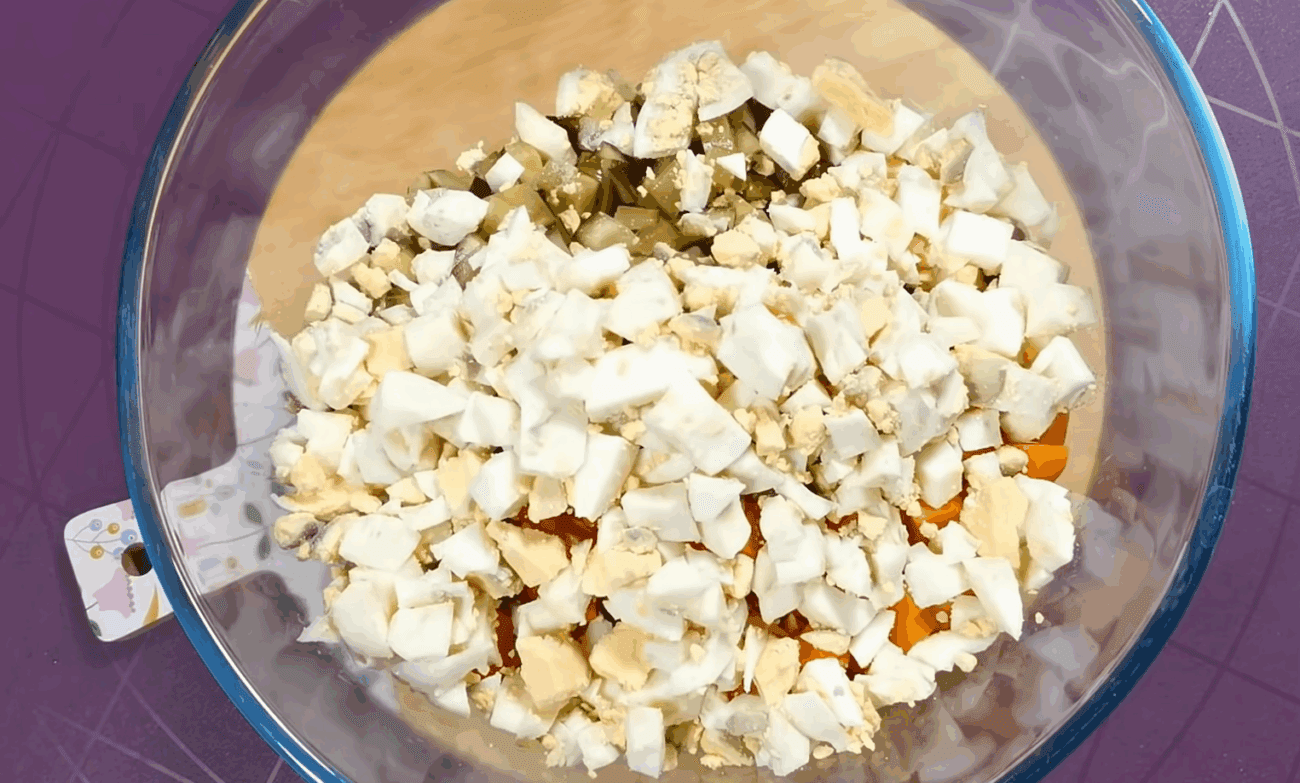 Рецепт нового салату з оселедцем і буряком Фінський