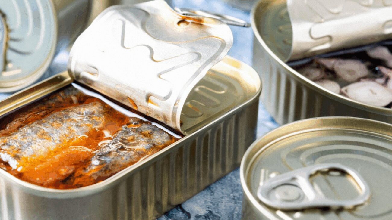 Експерти назвали 3 рибні консерви, які не варто купувати у супермаркетах