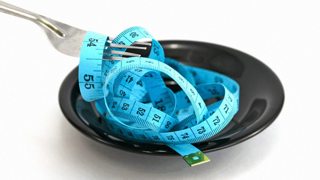 Дієтологи назвали 10 продуктів, які заважають схуднути до літа