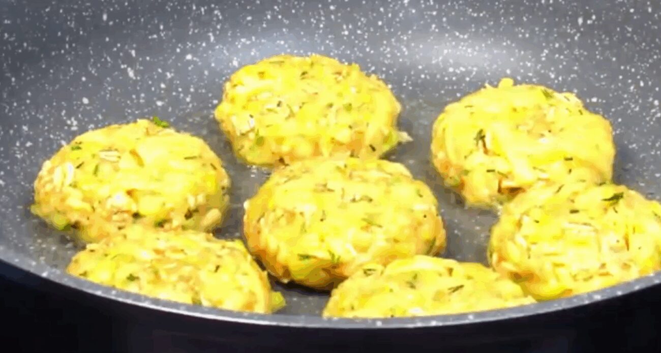 Рецепт смачних і ніжних кабачкових котлет за 10 хвилин