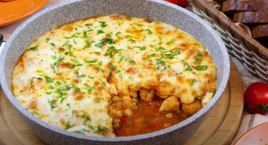 Рецепт для тих, хто не має часу! Швидкий обід чи вечеря – 1 куряче філе + все, що є вдома 