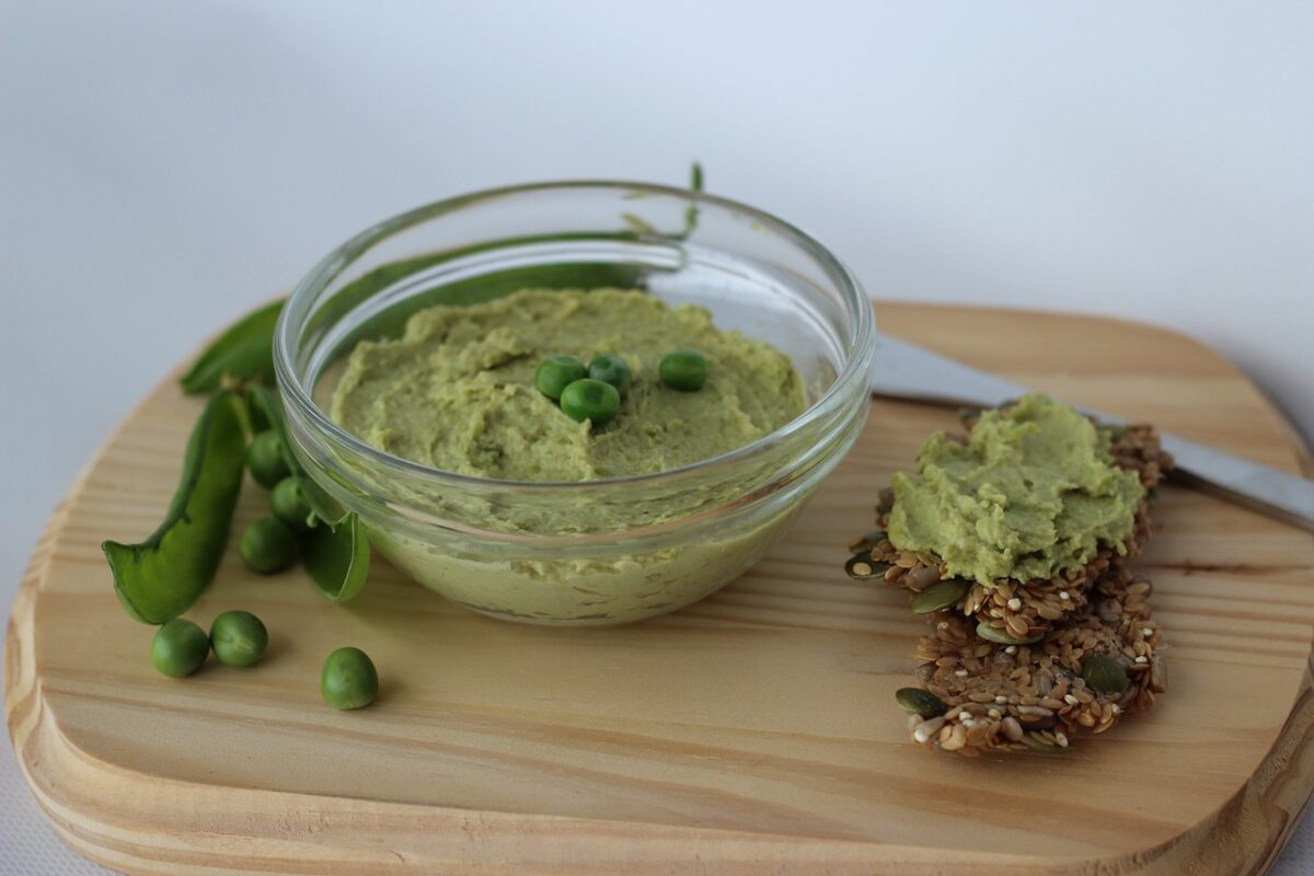 Рецепт смачного паштету з квасолі