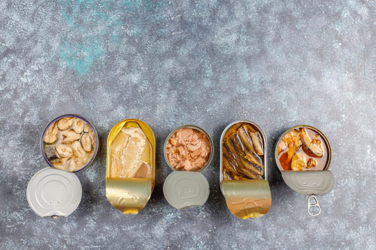 Експерти назвали найкорисніші консерви