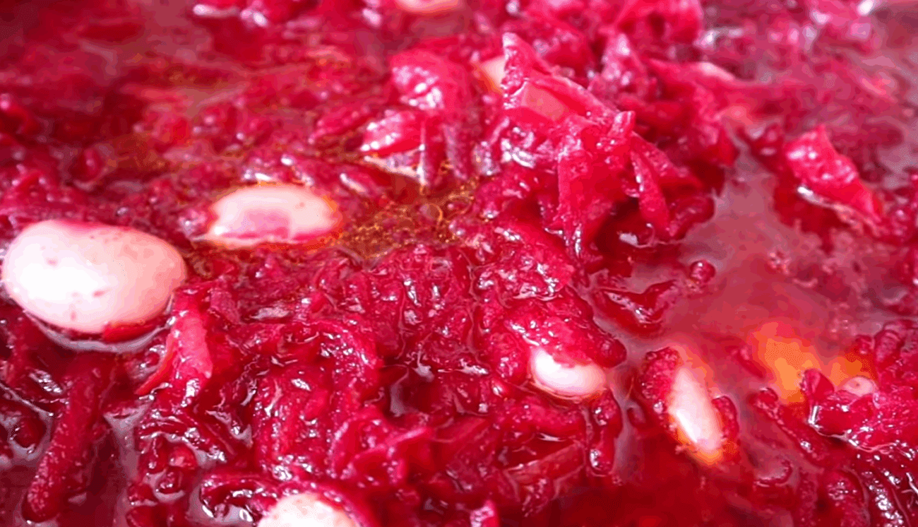 Рецепт найсмачнішої борщової заправки на зиму з 7 овочів