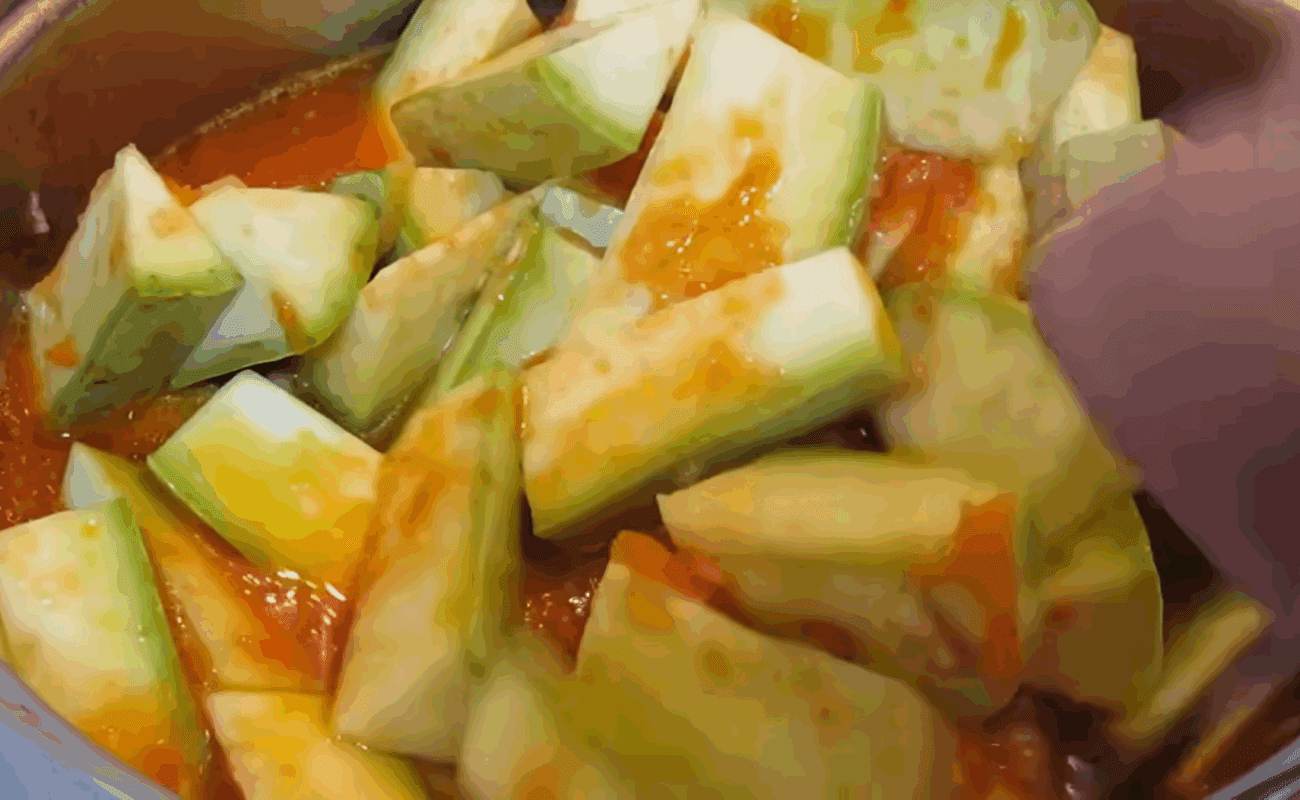 Рецепт дуже смачного салату з кабачків на зиму із 1970-х