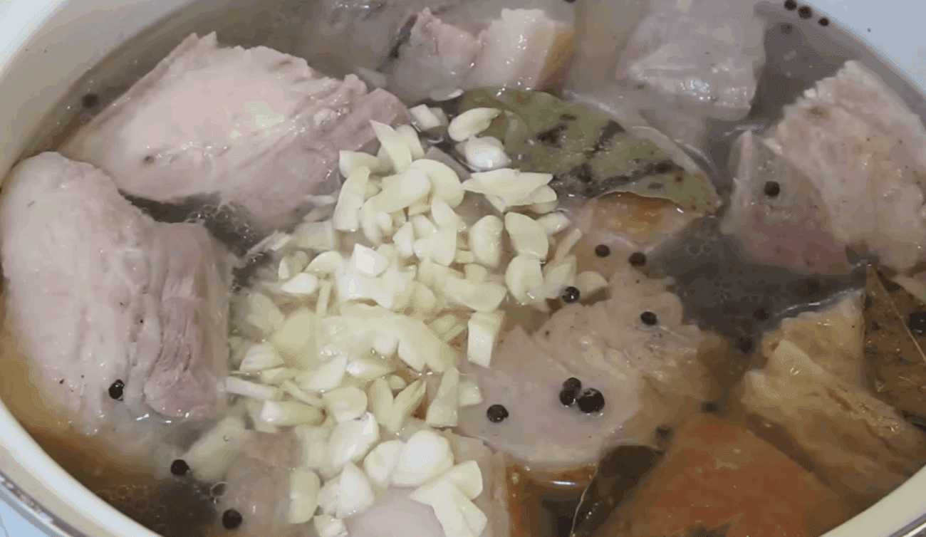 Рецепт смачного і ніжного сала по-одеськи за 5 хвилин