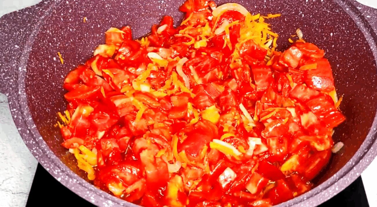 Рецепт смачних і пряних баклажанів з помідорами на зиму