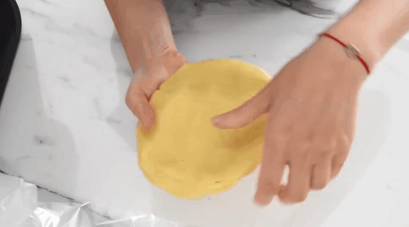 Рецепт смачного і ніжного пирога з гарбузовою начинкою