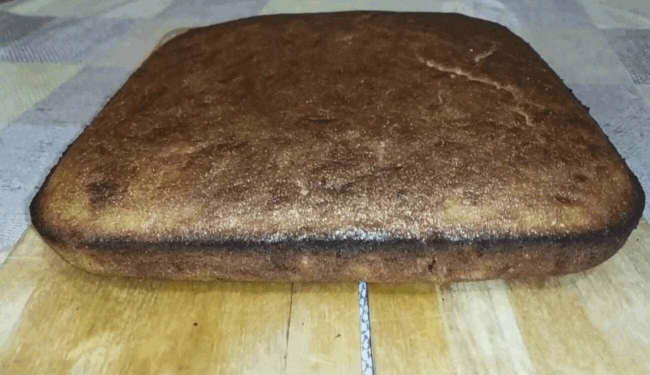 Рецепт смачного і соковитого солодкого кексу з кабачків