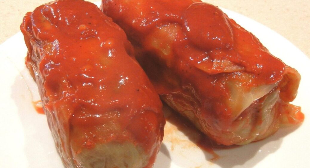 Фарш + рис – і ситна вечеря за 1 годину готова: ось що можна приготувати поїсти на кожен день 