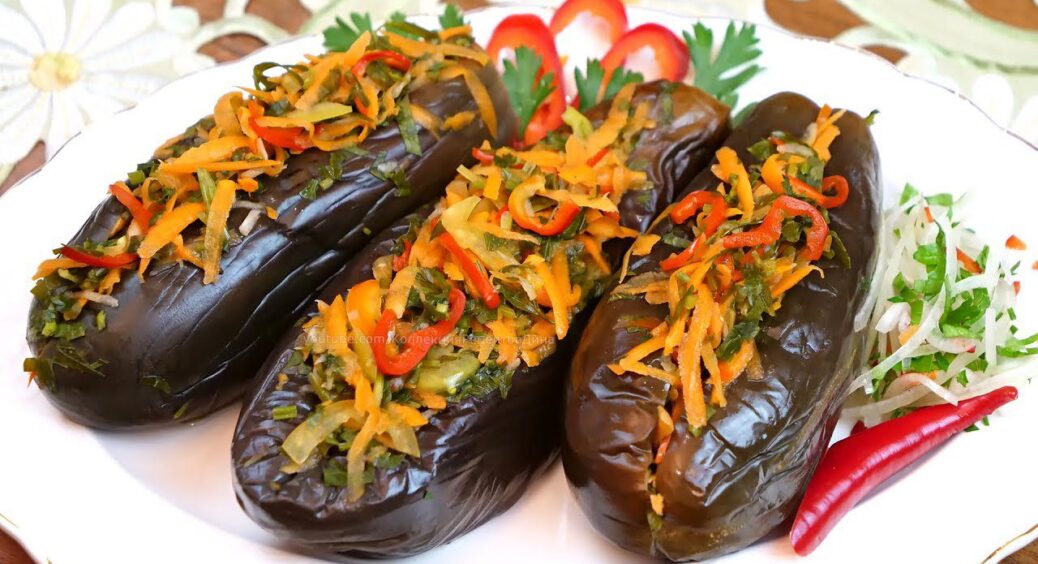 З цим маринадом баклажани перетворюються на делікатес: 2 продукти, і 10 хвилин часу 