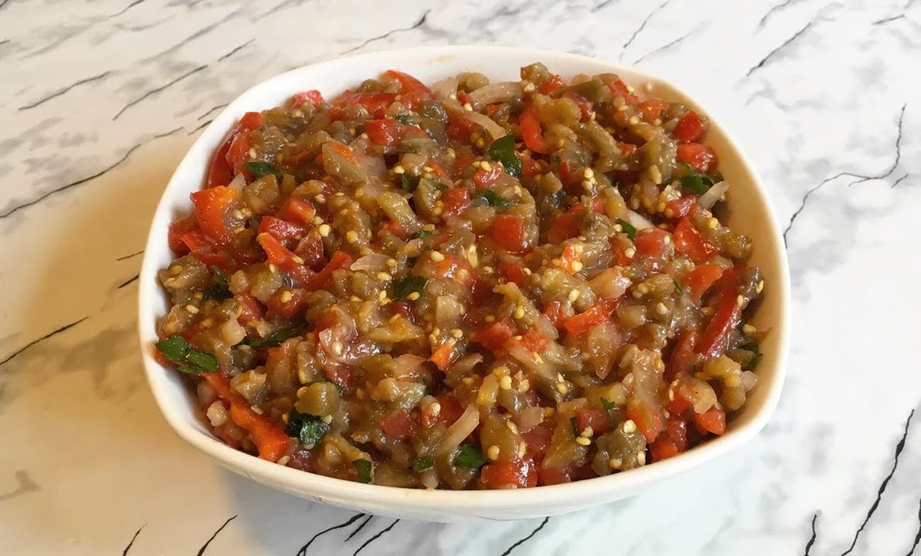 Кулінар розповів, як зробити смачну баклажанну ікру