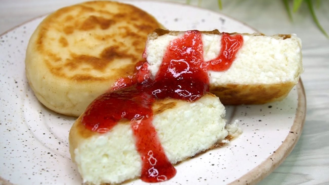 Рецепт дуже смачних і ніжних сирників без яєць і манки