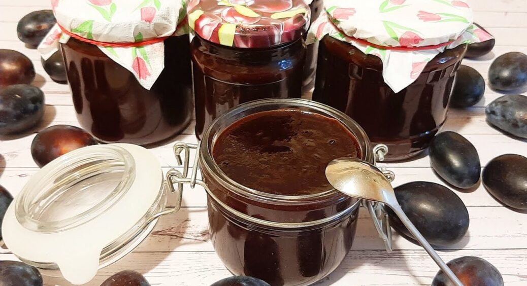 “Нутелла” відпочиває! Ідеальний на вигляд і смак “шоколадний” джем зі слив: рецепт без какао 