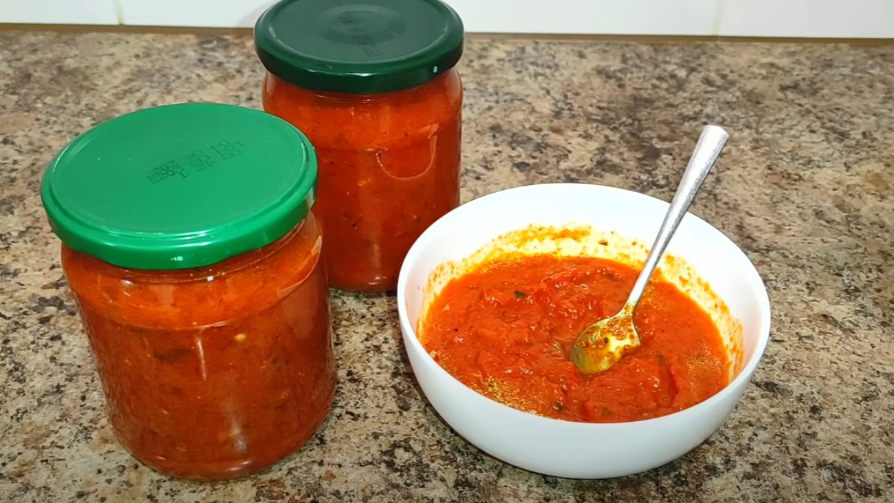 Кулінари дали рецепт соусу з солодкого перцю, про який ходять легенди