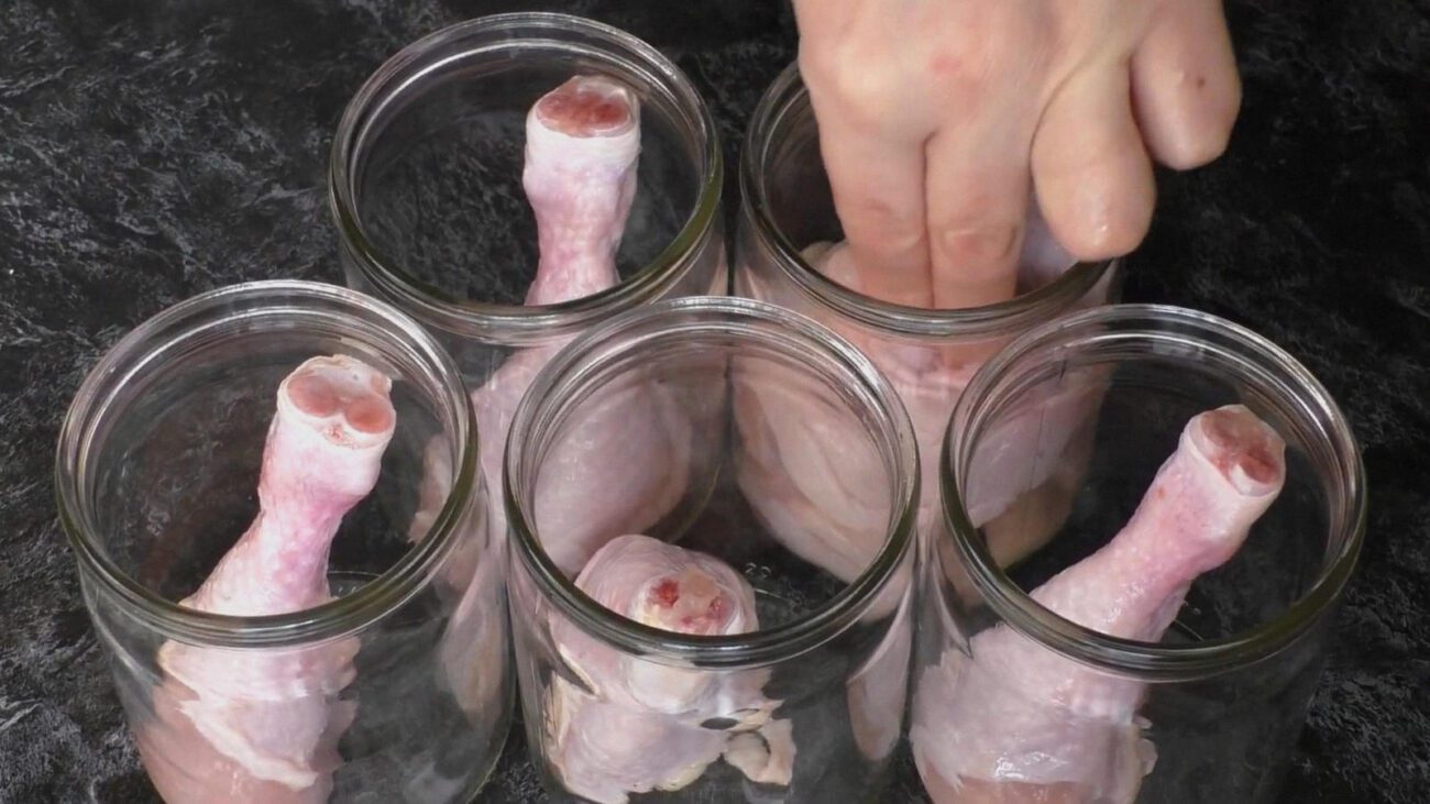 Кулінари показали, як зробити смачну тушкованку без автоклава