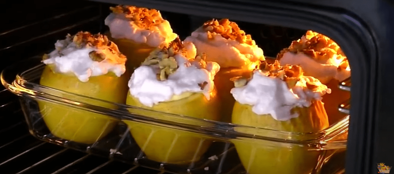 Киянка дала рецепт дуже корисного сніданку з сиру та яблук