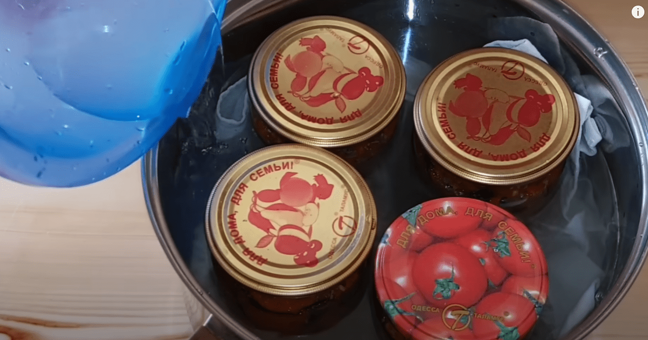 Кулінари розповіли, як зробити справжні баклажани по-грузинськи