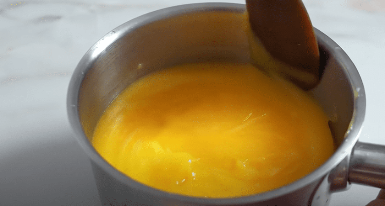 Кулінарка розповіла, що можна приготувати замість морозива: всього 2 продукти