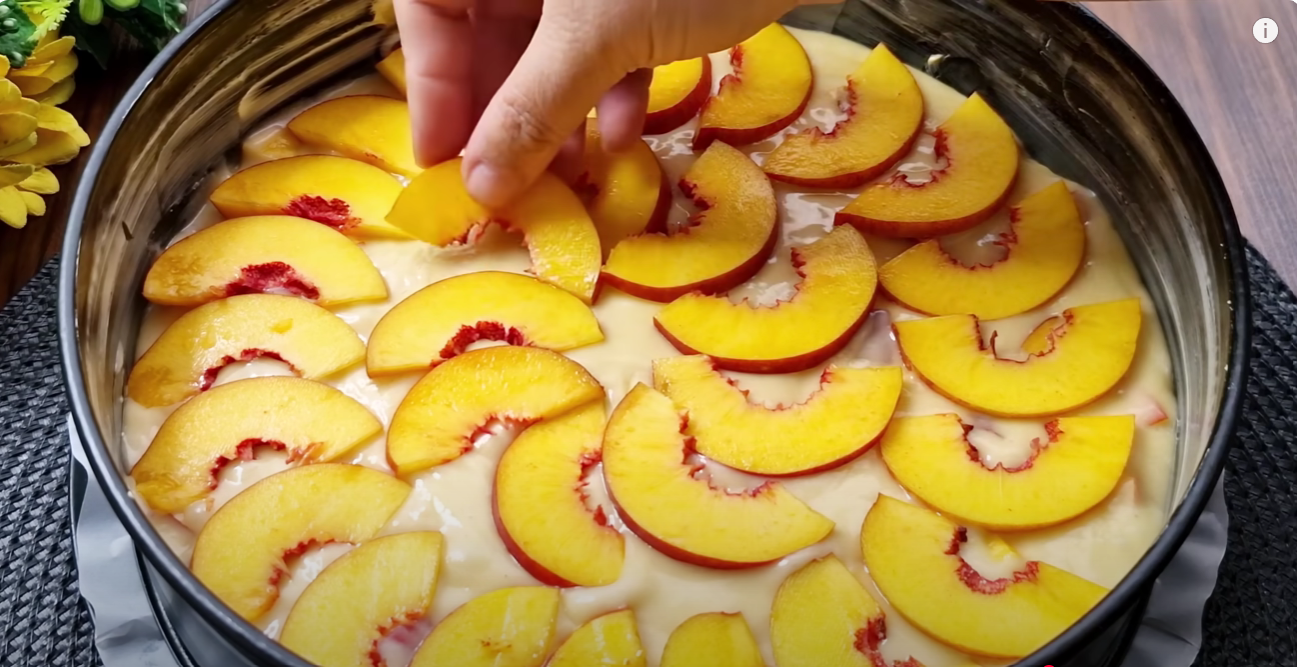 Кулінарка дала швидкий рецепт пирога, який дуже популярний у Швейцарії