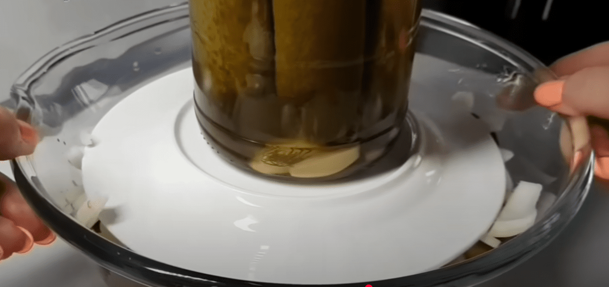 Кулінарка розповіла оригінальний спосіб приготування баклажанів як шашлик