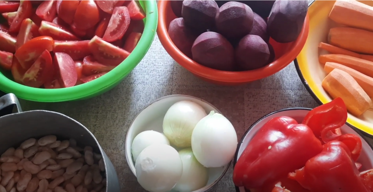 Кулінари дали рецепт оригінальної заправки для справжнього українського борща